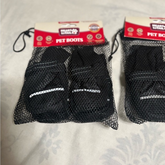 Heart to Tail Black Pet Boots - Picture 5 of 7